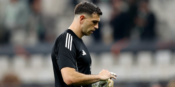 Dibu Martinez, la Juve affonda! Arriva l'offerta all'Aston Villa, cosa sta succedendo
