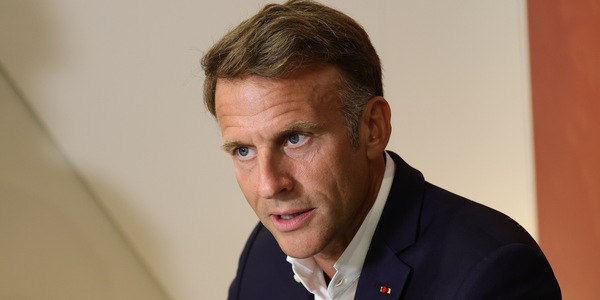 Macron, 'Mosca aumenterà le provocazioni, dobbiamo prepararci'
