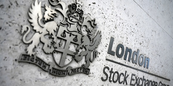 Borsa: l'Europa parte in lieve aumento, Londra +0,2%