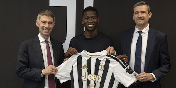 Sarr alla Juve, ora è anche ufficiale: il comunicato, le cifre e il numero di maglia