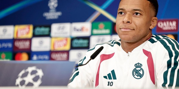 Mbappé: "Può essere l'anno giusto per vincere il Pallone d'Oro"