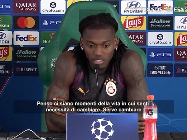 Leao: "Sono sempre tifoso del Milan"