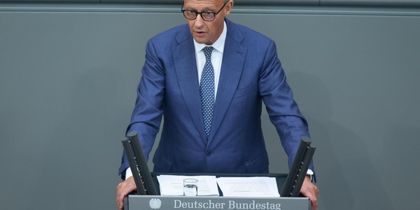 Berlino, Merz cancella telefonata prevista oggi con Trump