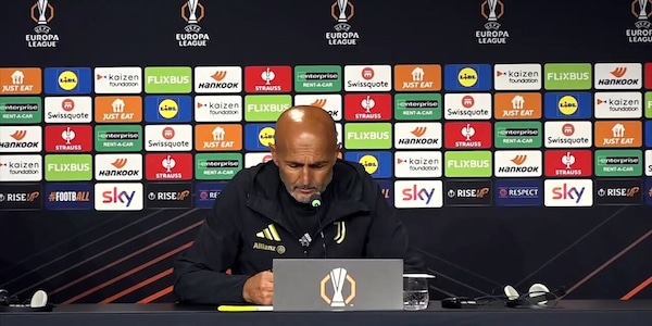 Spalletti non sente la pressione: "È la medicina per imparare a vivere"