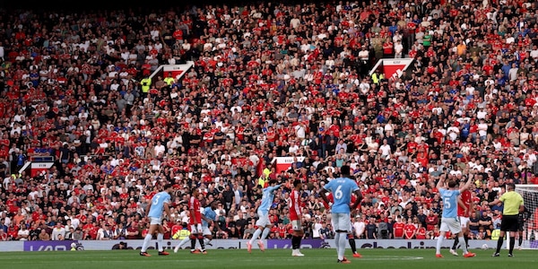 Manchester United nei guai: debito da oltre 1 miliardo, in vendita anche parte dell'Old Trafford