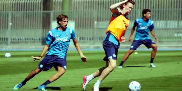 Napoli, guarda chi c'è: ecco McTominay