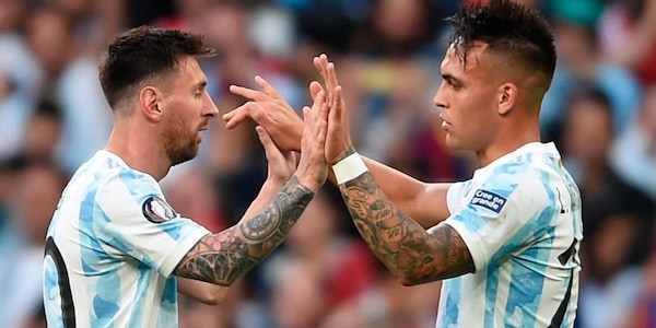 Lautaro Martinez in futuro può essere capitano dell’Argentina. Il Toro su Leo: "Messi lascia un’eredità"