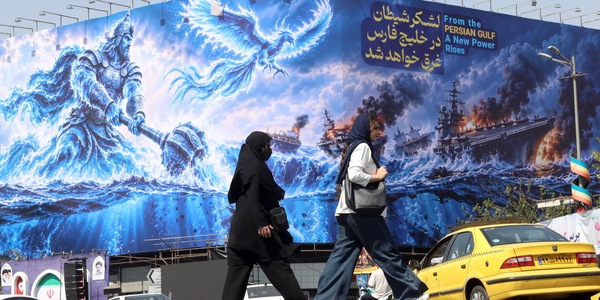 Teheran avverte, 'non utilizzate rotte non autorizzate nello Stretto di Hormuz'