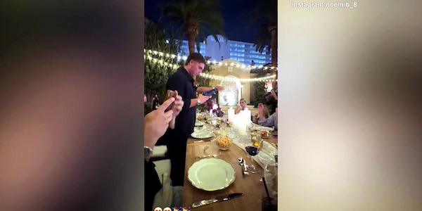 Compleanno Totti, Cristian e Chanel cantano per la Roma