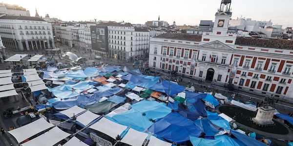 Spagna sospende sfratti per vulnerabili fino al 2030, proroga affitti fino al 2028