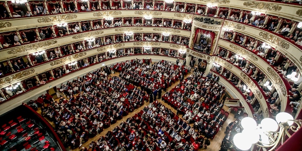La festa per i 120 anni della Cgil si conclude col pubblico che canta Bella ciao