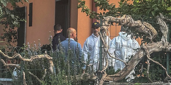 Uccise la moglie e il figlio con una pietra, condannato all'ergastolo