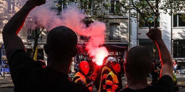 Proteste studentesche in Francia, oltre 600 fermi in Francia, 85 gli agenti feriti