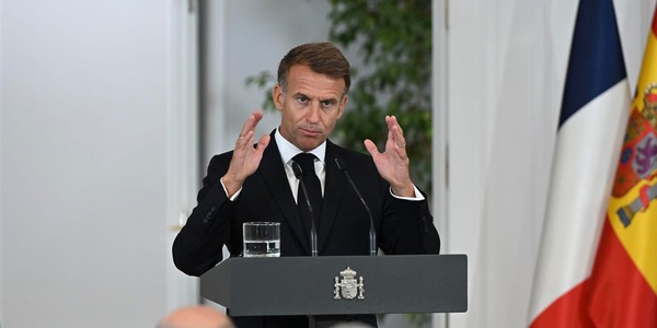 Macron presiede videoconferenza leader G7 sulla situazione energetica mondiale