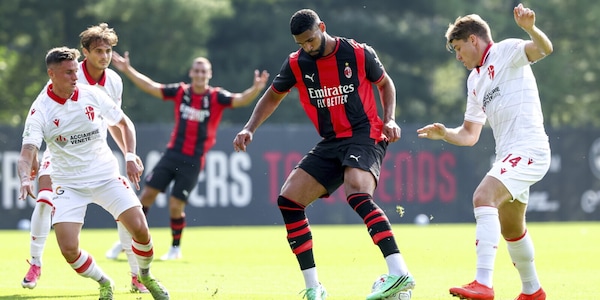 Pari Milan con il Padova, Napoli sconfitto dall'Avellino: i dettagli delle amichevoli