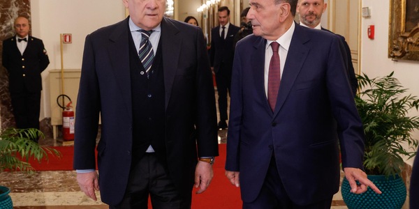 Tensione Forza Italia in Sicilia, dura telefonata Tajani-Schifani