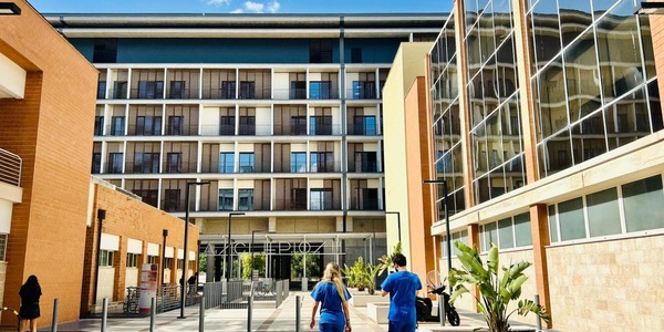 Firmato contratto per dirigenti medici, fino a 560 euro al mese in più