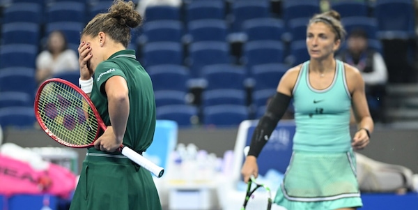 Errani-Paolini, niente tris a Pechino: Stefani e Dabrowski vincono in 2 set e volano in semifinale