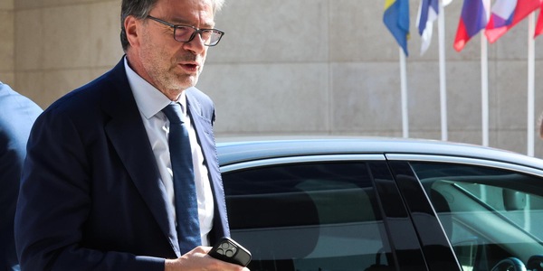 Giorgetti, fiduciosi che l'Ue seguirà una corretta interpretazione della flessibilità