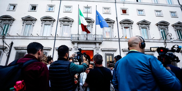 Sindacati, da lunedì sciopero nazionale all'ex Ilva per 24 ore