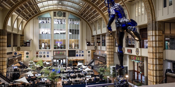 Borsa: l'Europa allunga il passo, Milano +0,98% e spread in discesa a 105 punti