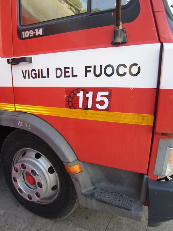 Doppia tromba marina nel Trapanese, danni e feriti