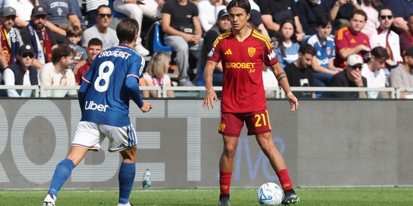 Calcio: Dybala 'spero fine carriera a Roma, ma presto per parlarne'
