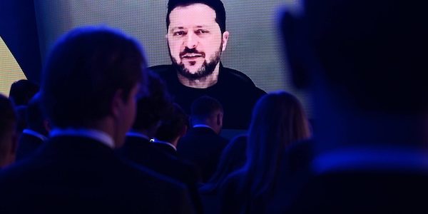 Zelensky, 'raid su centrale termoelettrica a Kiev, gli alleati non ci hanno avvertito'