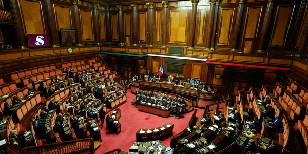 Meloni, firmeremo l'accordo sul bilancio Ue solo quando sarà giusto per l'Italia