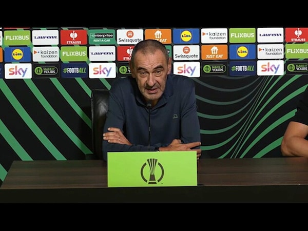 Sarri: "Questo calcio non mi fa impazzire"
