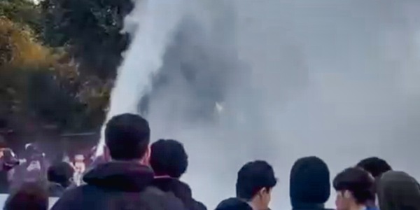 Danneggiamenti in scuole a Torino, arrestato un 17enne
