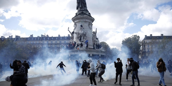 Macron, 'nessun posto alla violenza, chi distrugge e saccheggia verrà punito'