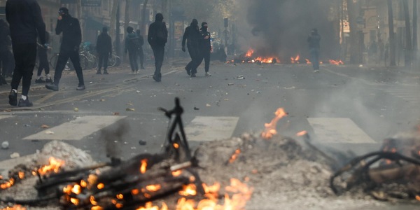 I sindaci di Parigi, Marsiglia e Lione chiedono un incontro col premier