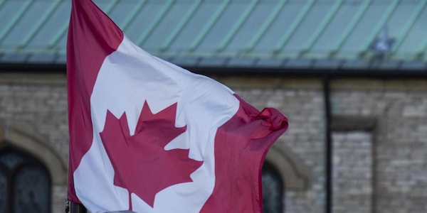 Media canadesi, 'almeno 7 morti nell'incendio nella base militare'