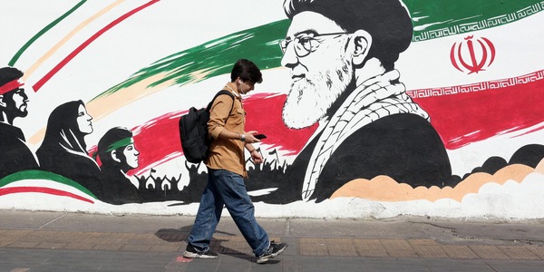 Media, 'Iran ha trascinato negoziati con gli Usa per indebolire Trump alle midterm'