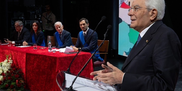 Mattarella, non si guardi ai giovani con indifferenza o meschina sottovalutazione