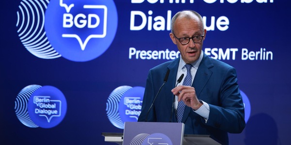 Merz, 'la resa dell'Ucraina non è un'opzione'