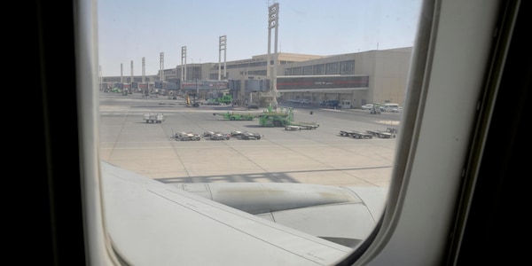 Attacco su aeroporto in Arabia Saudita, un morto e otto feriti