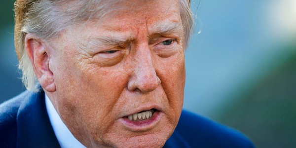 Trump contestato anche in South Carolina, 'manifestanti pagati'