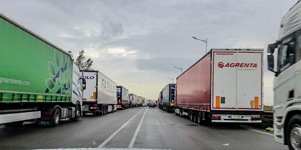 Garante scioperi, blocco Tir pericolo grave, valutiamo interventi urgenti