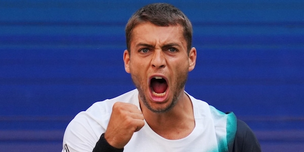 Cobolli avanza a Lione: battuto Nakashima in rimonta. Chi affronta in semifinale
