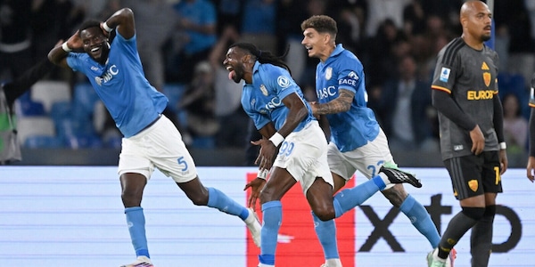 Pagelle Napoli-Roma: Anguissa rovescia anche l'umore, McTominay col frac. Balerdi difensore, ma lui non lo sa