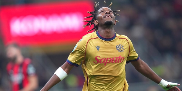Cisse doppietta, poi l'uragano Mbangula: l'ex Juventus trascina il Bologna e stende il Milan