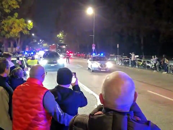 Milan-Inter, i pullman arrivano a San Siro
