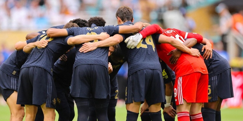 https://cdn.tuttosport.com/img/800/600/2025/07/02/124652684-dfe7d50e-10bd-4df4-9e93-8443ef7dd5ea.jpg