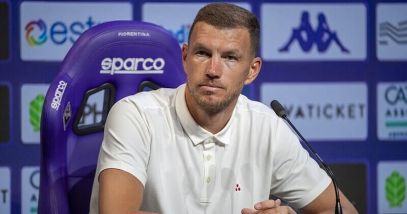 https://cdn.tuttosport.com/img/800/600/2025/07/17/113544494-1ec51c87-c63a-4bee-afd9-e25692fb3c6c.jpg