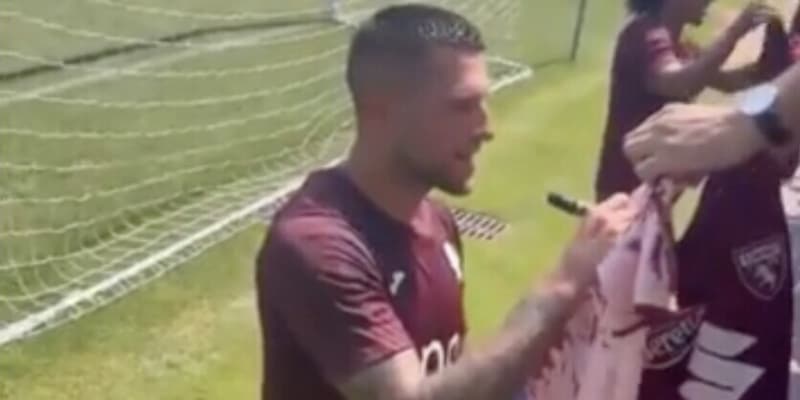 https://cdn.tuttosport.com/img/800/600/2025/07/25/071634317-c878a7bc-be68-4cc4-acaf-fe4f3df5c55b.jpg