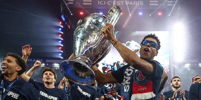 https://cdn.tuttosport.com/img/800/600/2025/07/26/081615950-de676c7c-60e2-431e-8815-35da8f6355d1.jpg