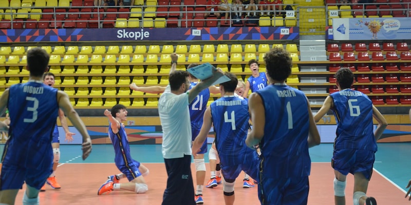 https://cdn.tuttosport.com/img/800/600/2025/07/26/131026608-a9647c00-8662-4533-a983-cc63a29cd1ae.jpeg