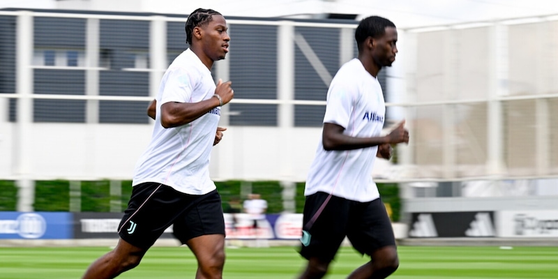 https://cdn.tuttosport.com/img/800/600/2025/07/28/063240001-aad3ed85-97b0-4aa3-9b66-21ab38fb490d.jpg